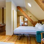 Jagdschloss Hotel 3*